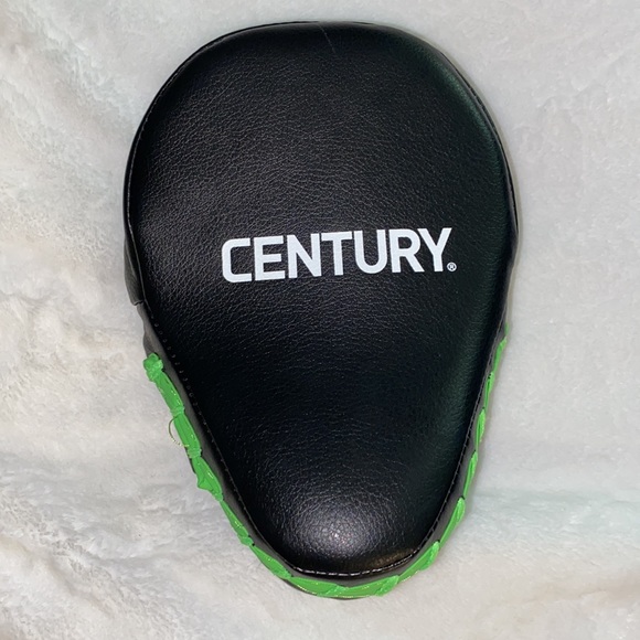 Century boxing 🥊 - Picture 2 of 2